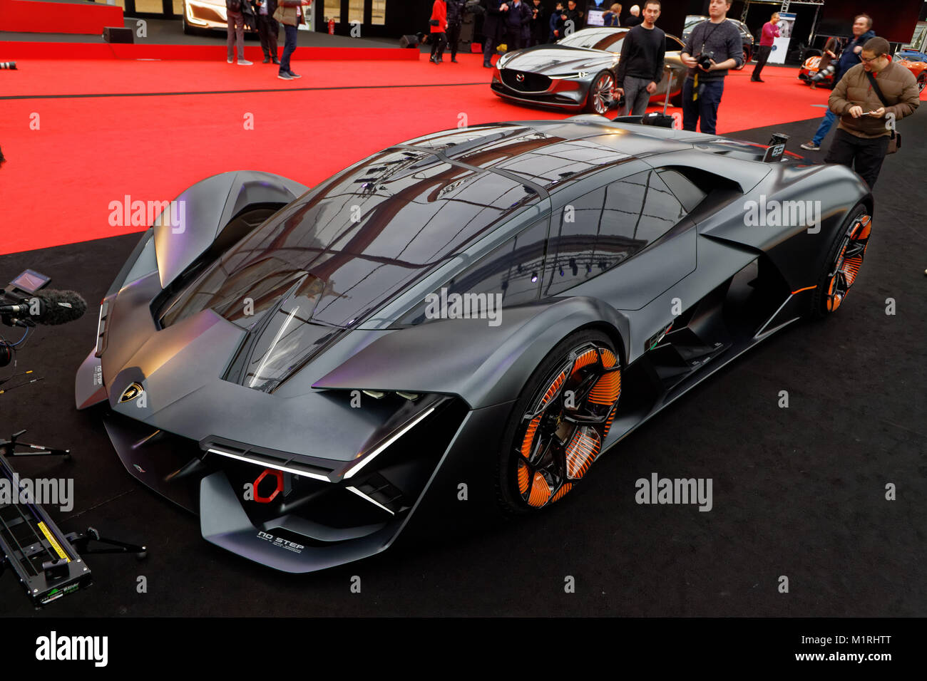 París, Francia. 31 de enero de 2018. Lamborghini TERZO MILLENNIO - el  Festival Internacional del automóvil reúne en París los coches de concepto  más bellos fabricados por fabricantes de automóviles, del 31