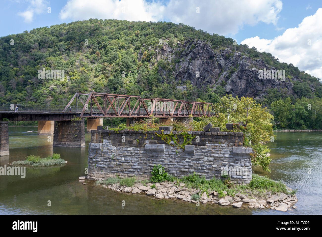 La Baltimore & Ohio Railroad, cruzar el río Potomac, West Virginia, Estados Unidos. Foto de stock