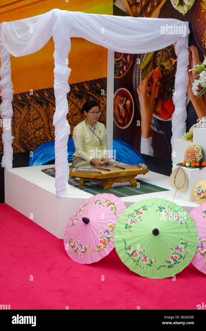 Londres, Reino Unido, 4 de febrero de 2018,Tailandia stand en destinos de viajes y vacaciones el espectáculo en el Olympia de Londres. Foto de stock