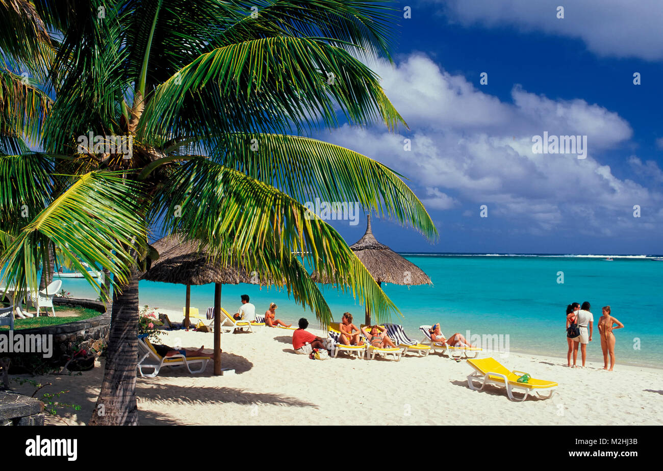 Playa en el Hotel Le Paradis, la península de Le Morne, Mauricio Foto de stock