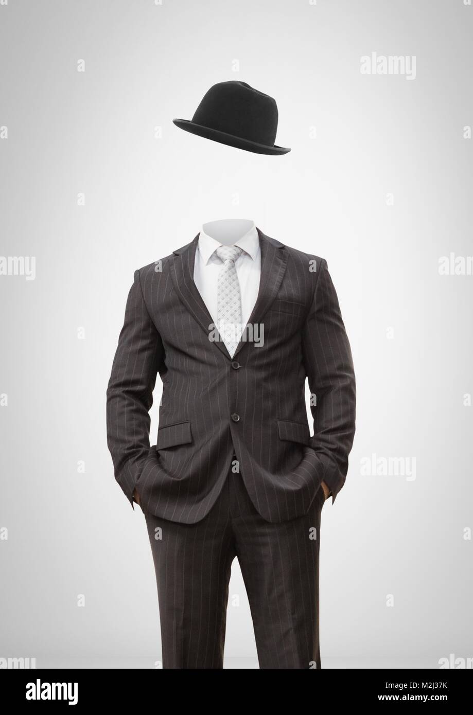 Hombre sin cabeza flotante con surrealista hat Fotografía de stock - Alamy