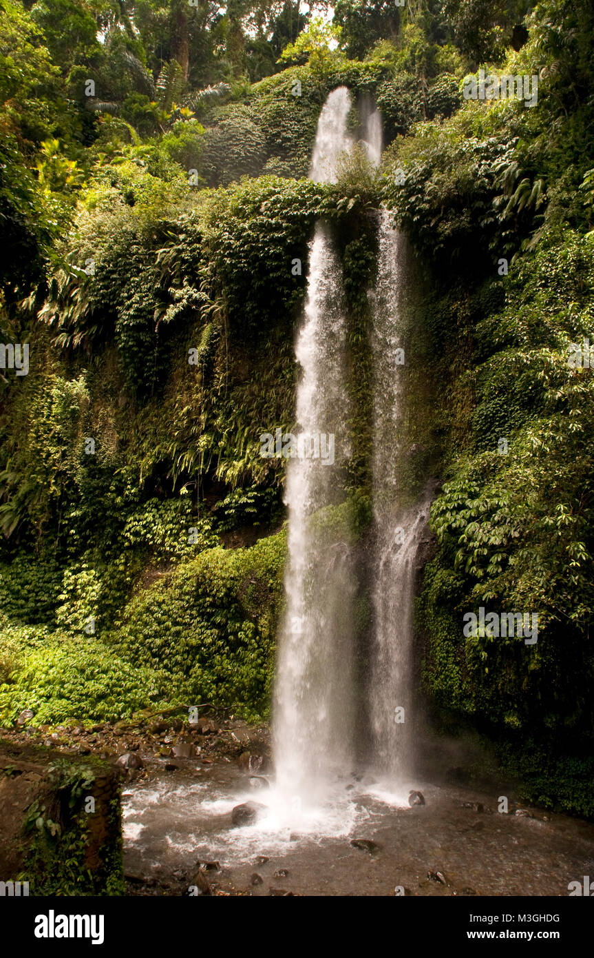 84 Gambar Air Terjun Benang Kelambu 84 Gambar Air Terjun Benang Kelambu