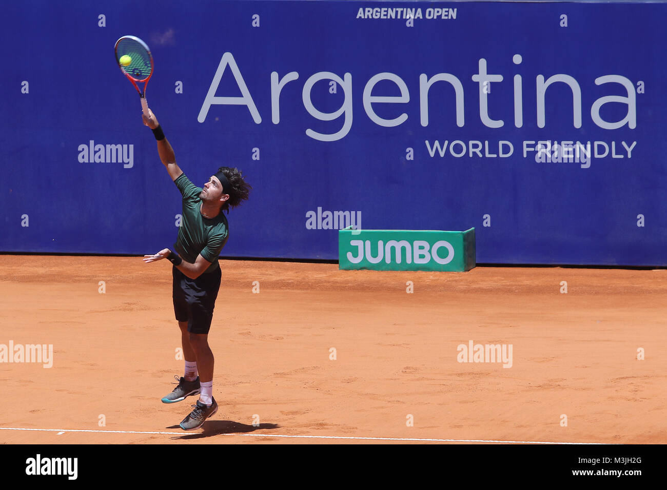 Buenos Aires, Argentina. El 11 de febrero, 2018. Gastao Elias durante el partido para el acceso a la principal atracción de Buenos Aires ATP 250 este domingo en el tribunal central de Buenos Aires Lawn Tennis, Argentina. Crédito: Néstor J. Beremblum/Alamy Live News Foto de stock