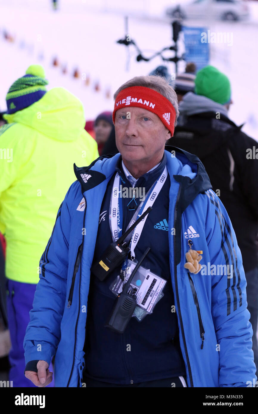 Walter Hofer (FIS-Race-Direktor) / nachdenklich grübelnd / gruebelnd Foto de stock