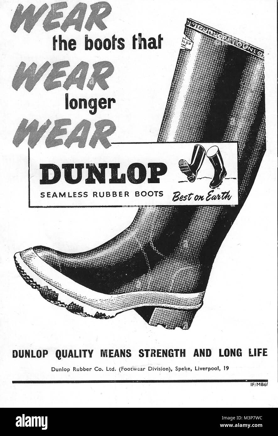 Botas de goma Dunlop anuncios, publicidad en Country Life magazine UK 1951  Fotografía de stock - Alamy