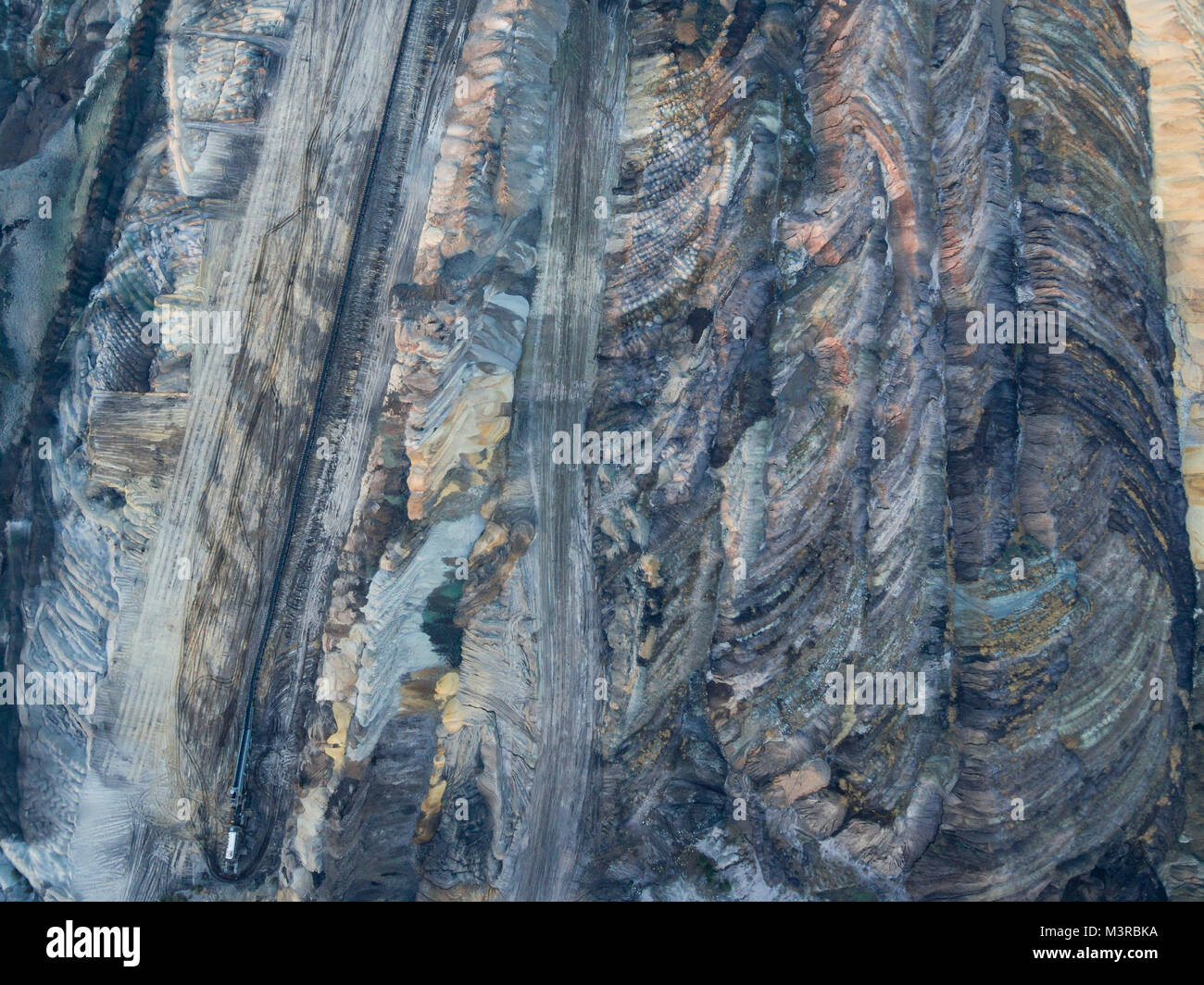 Vista aérea de la mina de carbón a cielo abierto en el Belchatow, Polonia Foto de stock