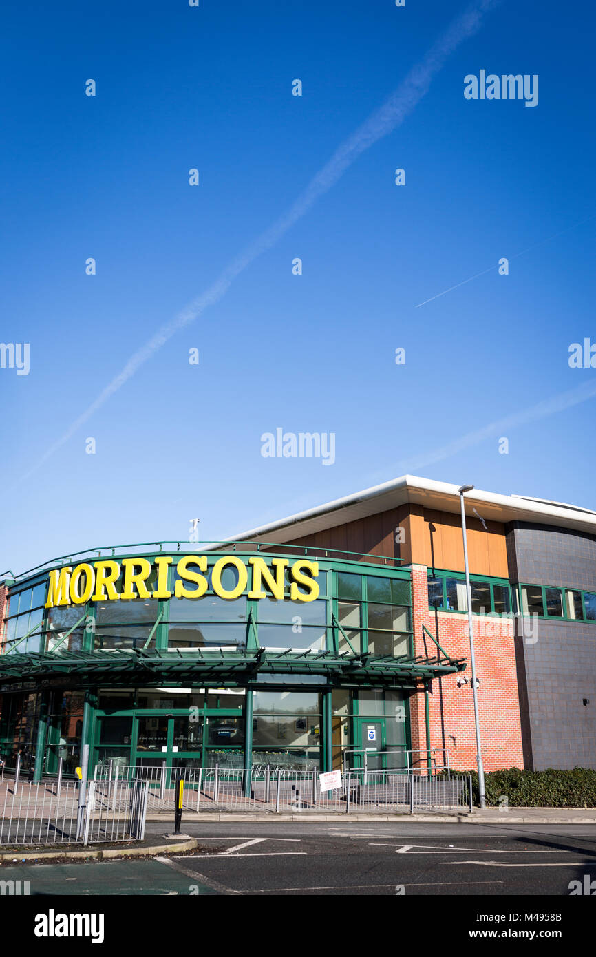 Exterior del supermercado Morrison , Whitefield, Manchester Foto de stock