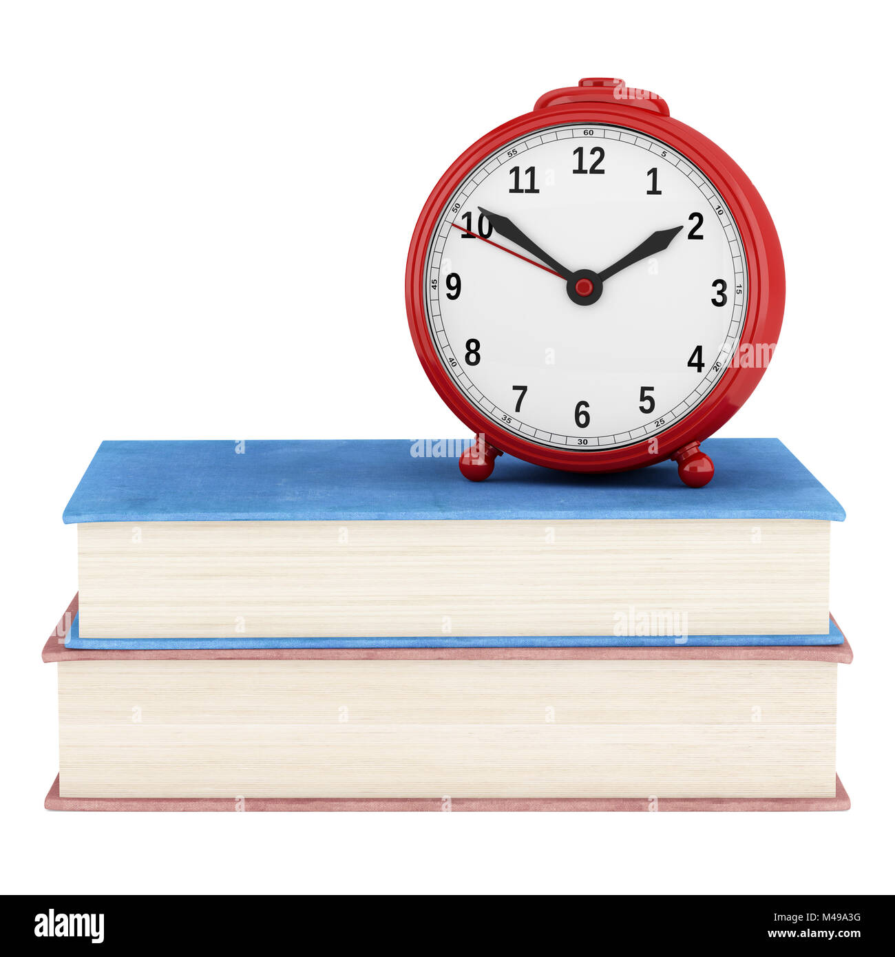 Despertador rojo con dos libros aislado sobre fondo blanco. Foto de stock