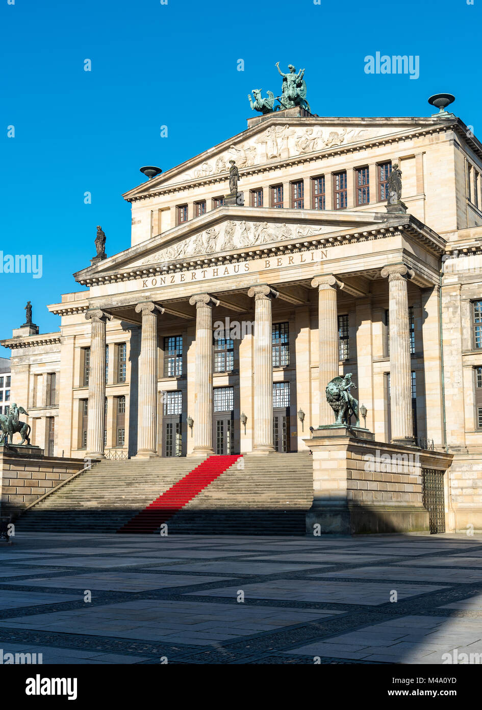 La sala de conciertos en el Gendarmenmarkt de Berlín, Alemania Foto de stock