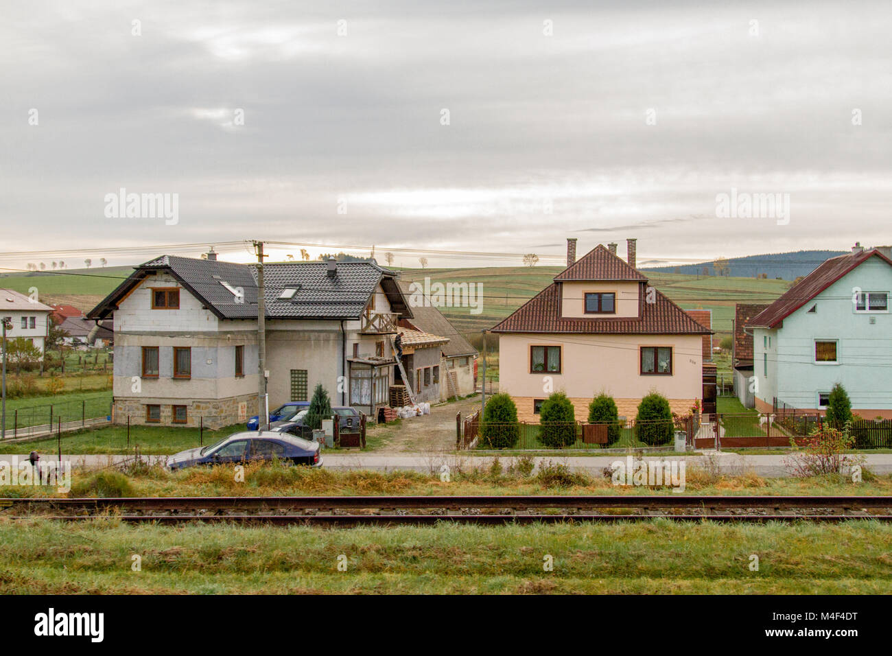 Idilio de aldea en Eslovaquia Foto de stock