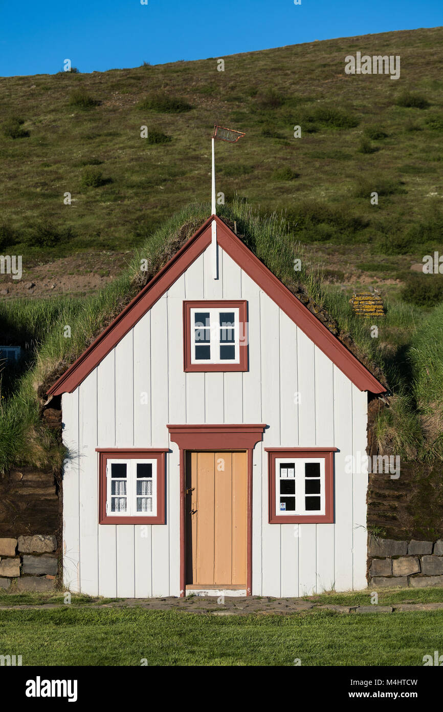 Antigua casa de césped islandés Laufás, museo al aire libre, Eyjafjörður, North-Iceland, Islandia Foto de stock