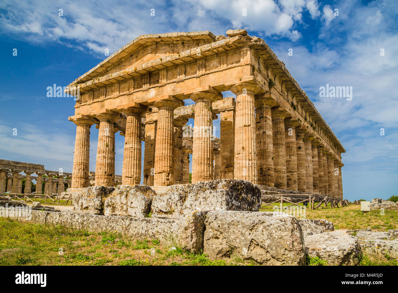 Templo de Hera, en Paestum arqueológico famoso sitio del Patrimonio
