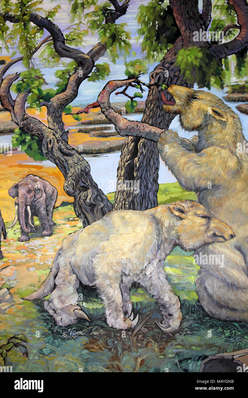 Pintura de perezosos gigantes Megatherium americanum y Mastodonts Cuvieronius hyodon Foto de stock