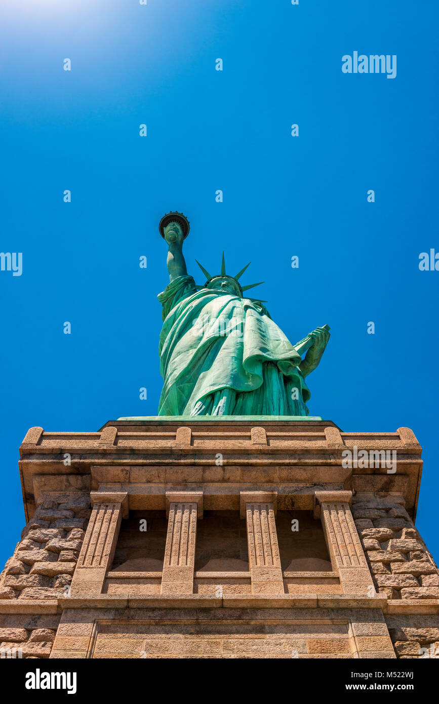 La estatua de la libertad la ciudad de Nueva York Foto de stock