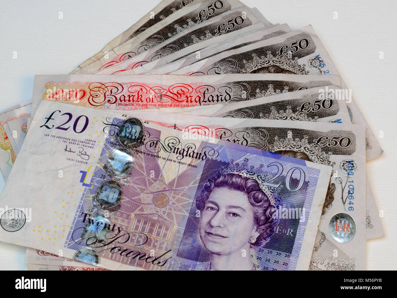 Moneda libra esterlina británica billetes de banco Foto de stock