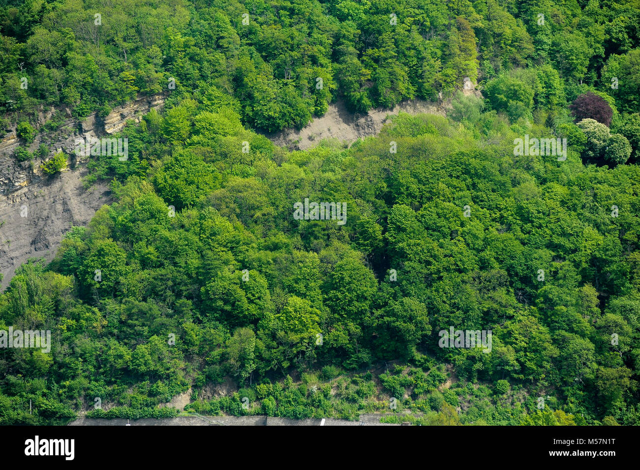 Estructura subterránea secreta Alemana Nazi dentro de Jakobsberg en Porta Westfalica, Renania del Norte-Westfalia, Alemania. 11 de mayo de 2015. Desde 1943 Alemania Nazi Foto de stock