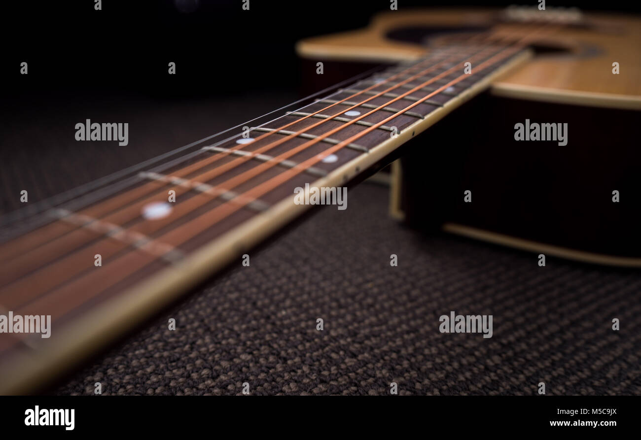 Ibanez Bajo ElectroacÃºstico Natural De 5 Cuerda