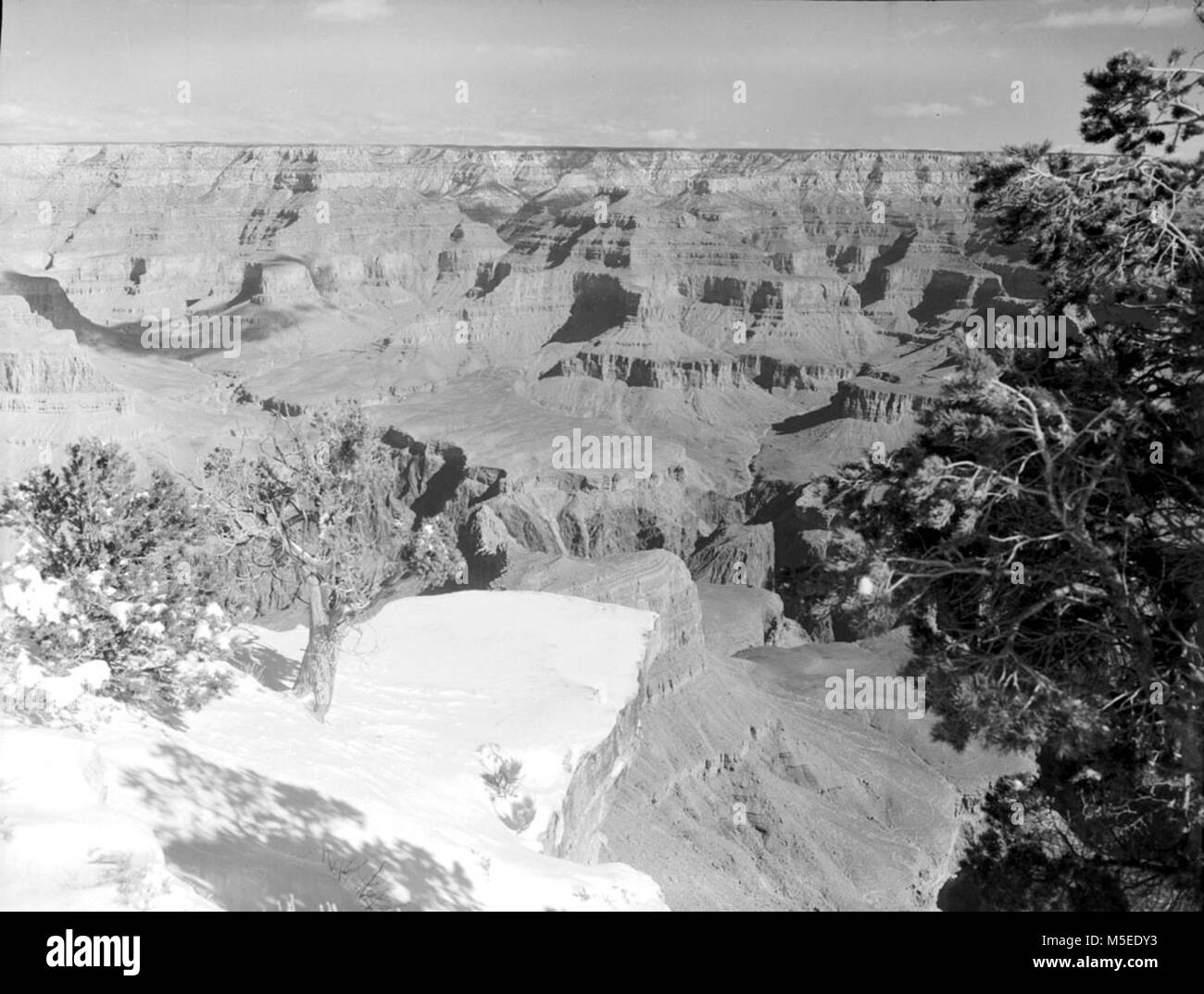 Grand Canyon Punto Hopi escena de nieve, el Borde Sur del Gran Cañón de RIM, Corta distancia al este del punto hopi. FEB. 27, 1953. Foto de stock