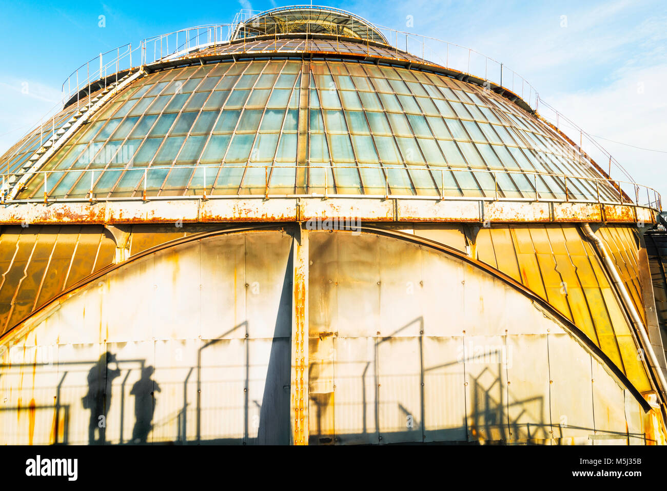 Italia, Milán, cúpula de vidrio de la Galleria Vittorio Emanuele II Foto de stock