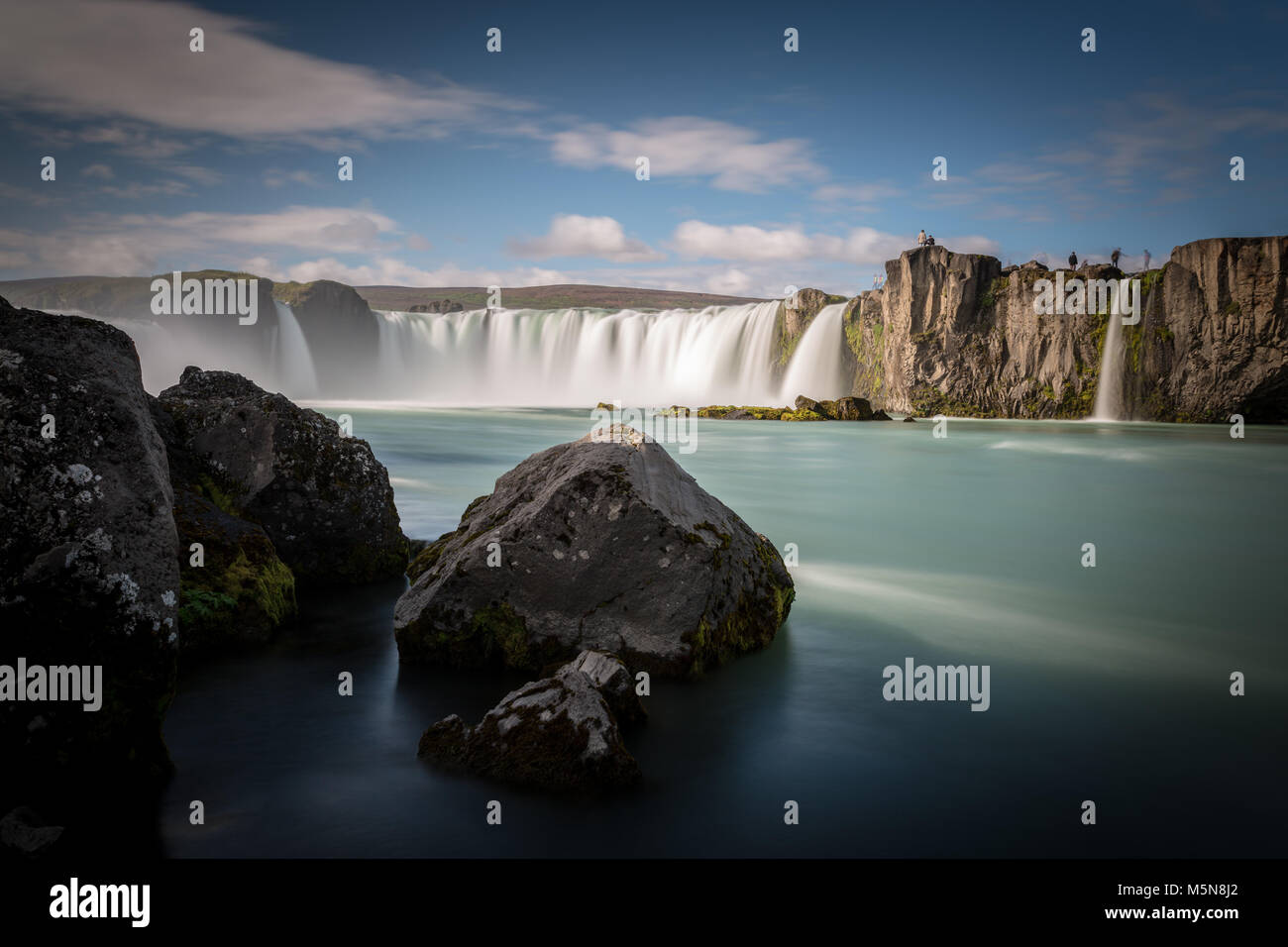 Cascada Godafoss y paisaje, Islandia, Europa Foto de stock