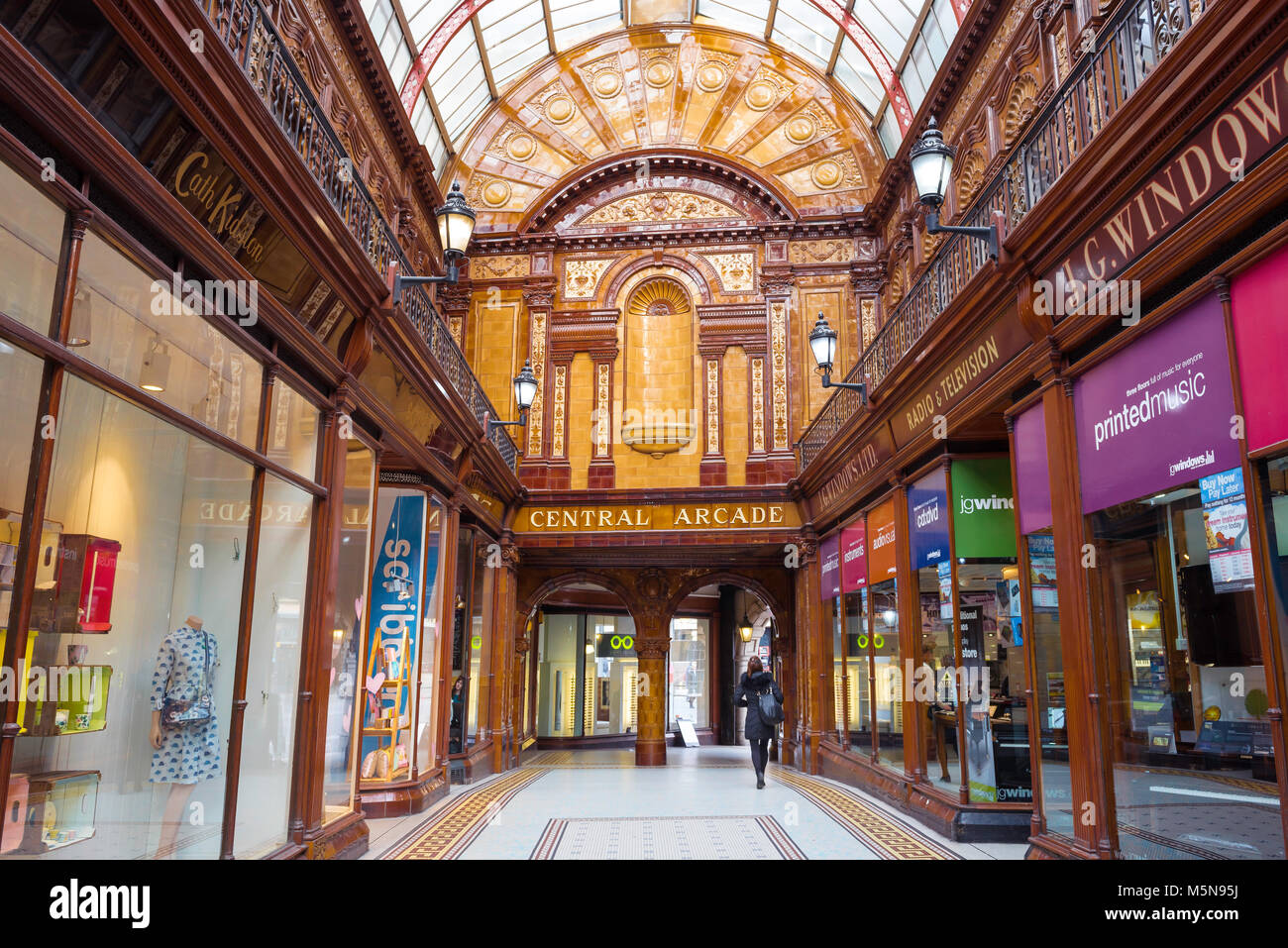 La arquitectura de la ciudad de Newcastle England, ver el interior de la galería central en el centro de la ciudad de Newcastle upon Tyne, Tyne y desgaste, Inglaterra Foto de stock