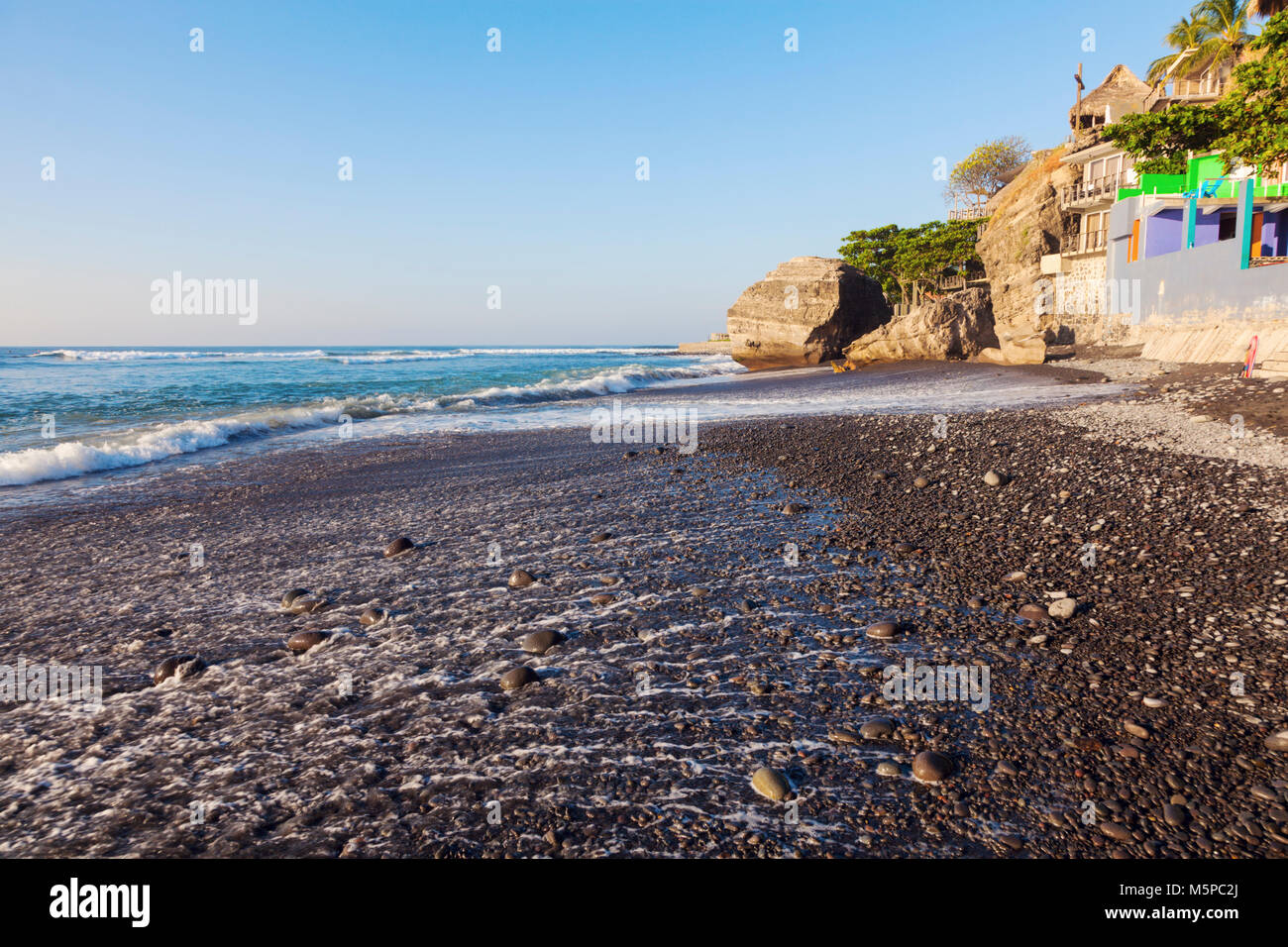 El Tunco playa en Salvador. El Tunco, El Salvador Fotografía de stock