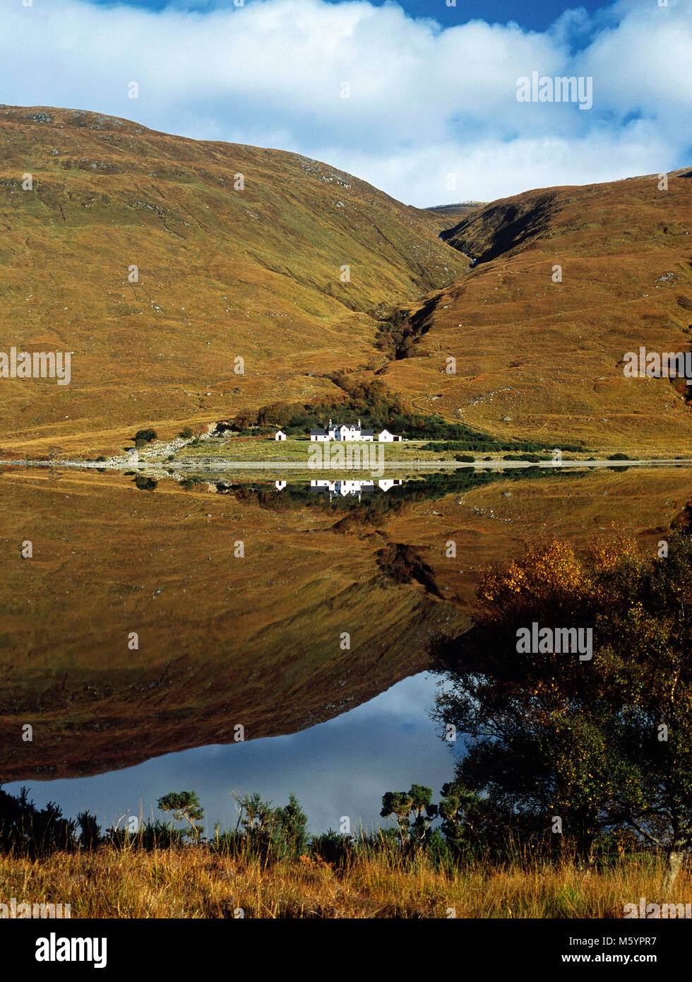 Loch más, cerca de Kinloch, Sutherland, Highland, Escocia Foto de stock