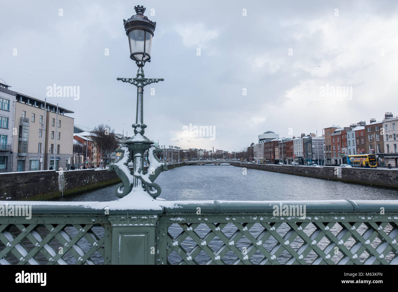 Nieve en la ciudad de Dublín, el invierno ' Bestia del oriente", en Irlanda 2018 Foto de stock