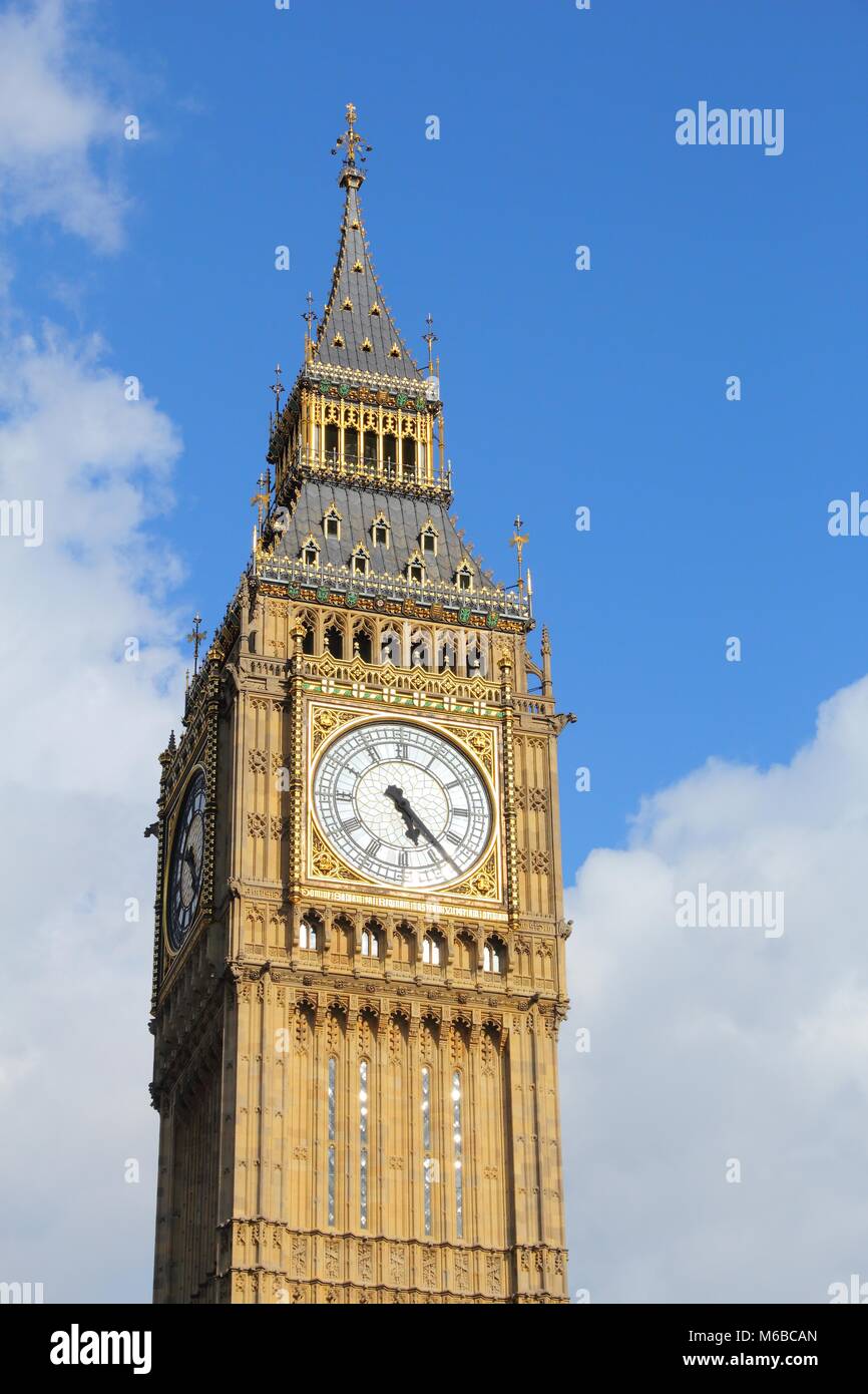 Big Ben torre del reloj - Landmark de Londres, Reino Unido Fotografía de  stock - Alamy