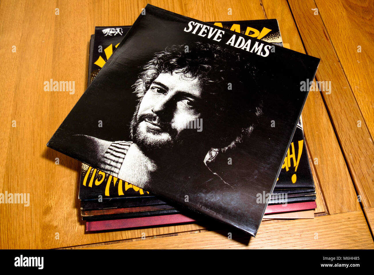 Las portadas de los álbumes antiguos, discos de vinilo de los 70's Steve  Adams cantante canción escribir desde Tamworth Fotografía de stock - Alamy
