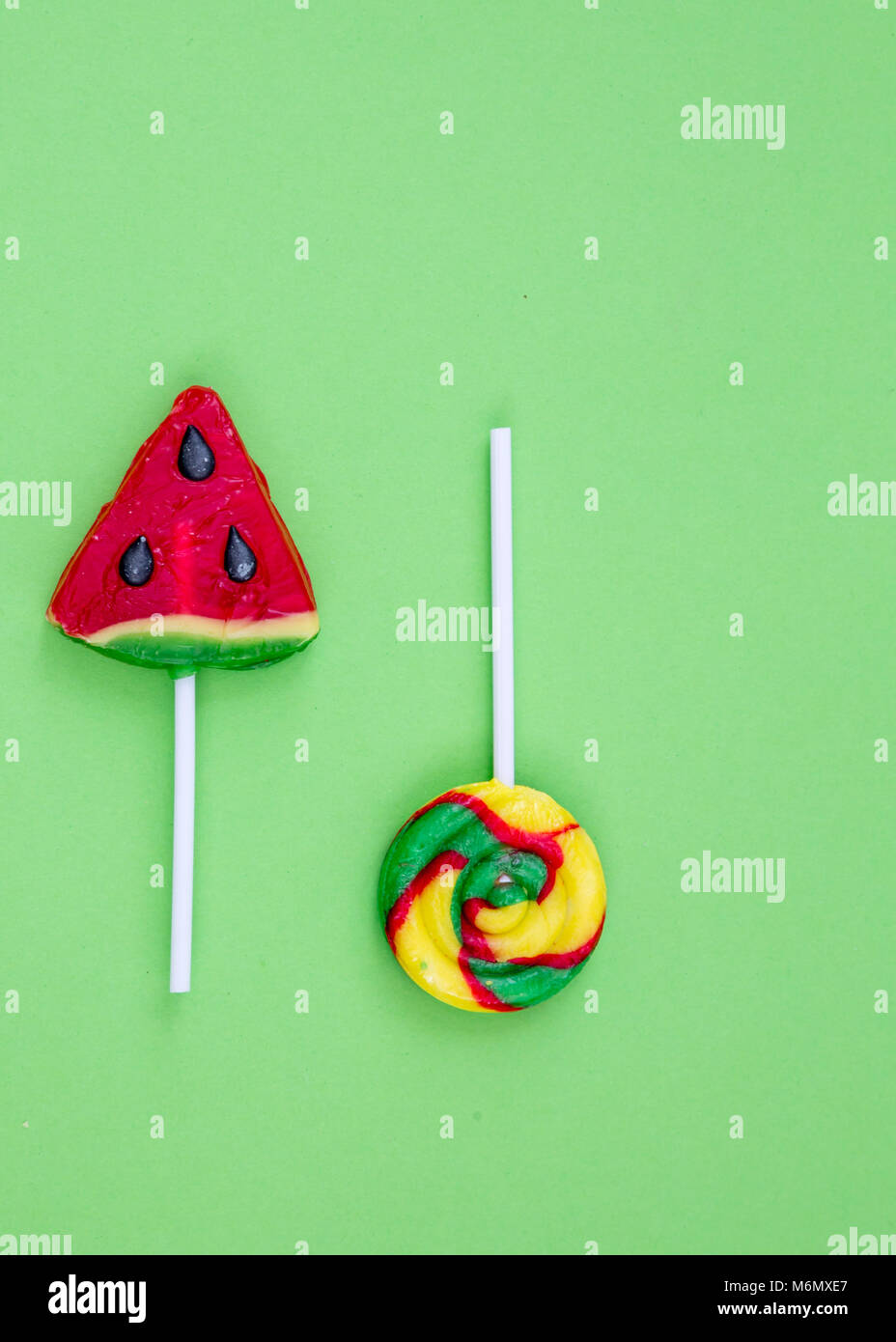 Una paleta chupando fotografías e imágenes de alta resolución - Alamy