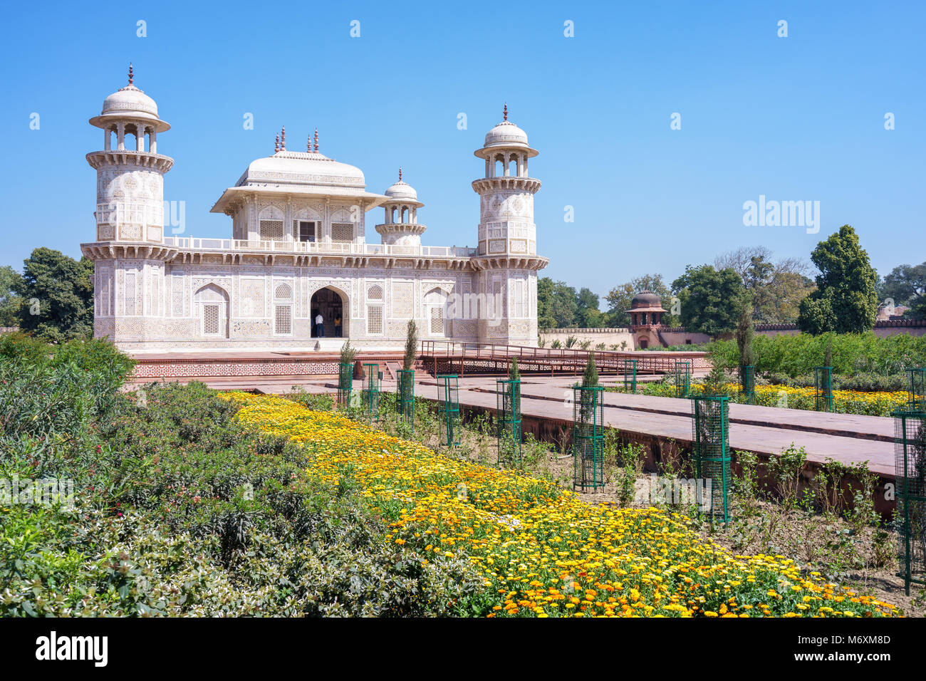 Tumba de I'timad-ud-Daulah, Baby Taj en Agra, India Foto de stock