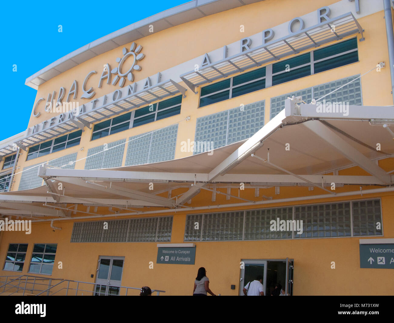 Terminal en el Aeropuerto Internacional Hato, Willemstad, Curazao, Antillas Neerlandesas, Caribe, Mar Caribe Foto de stock