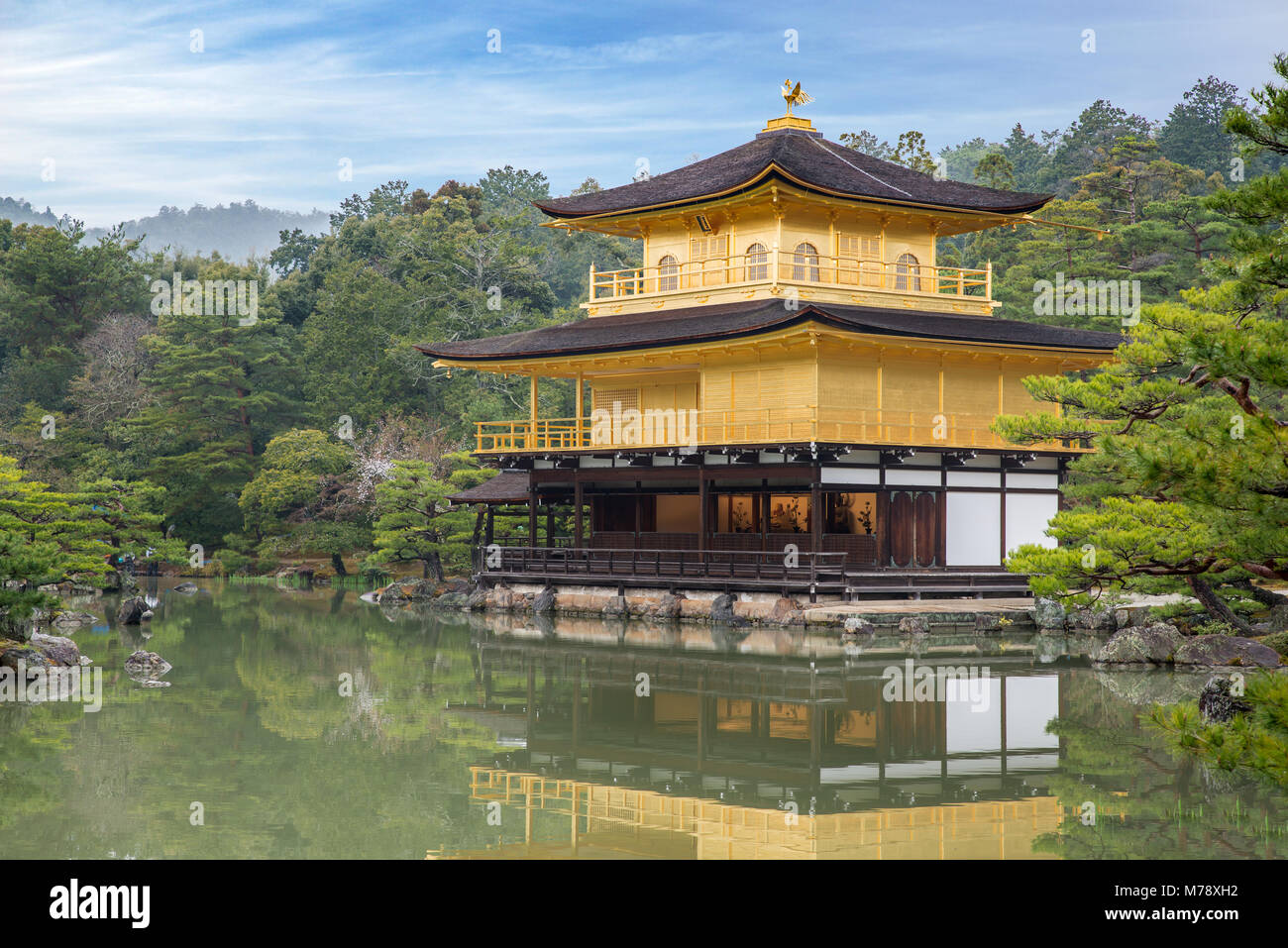 Templo Kinkakuji (Pabellón de Oro) en Kyoto, Japón Foto de stock
