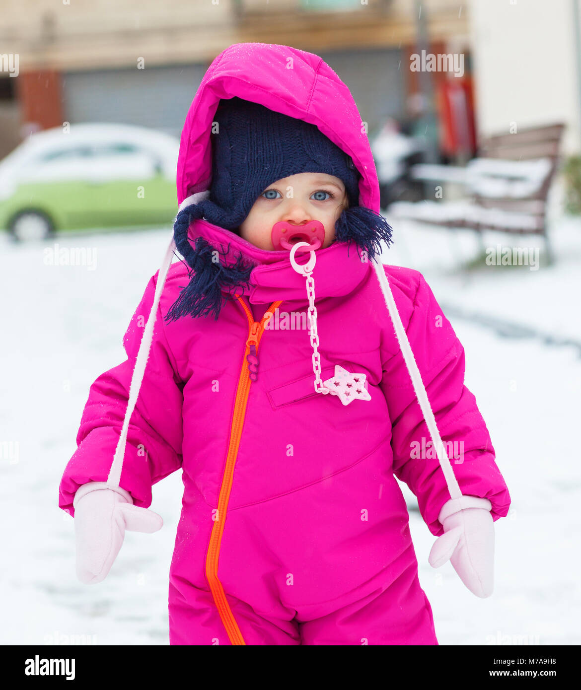 Traje de nieve e imágenes de resolución Alamy