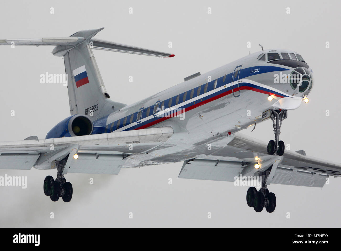 Tu-134A-3 avión de aterrizaje del Ministerio del Interior de Rusia. Foto de stock