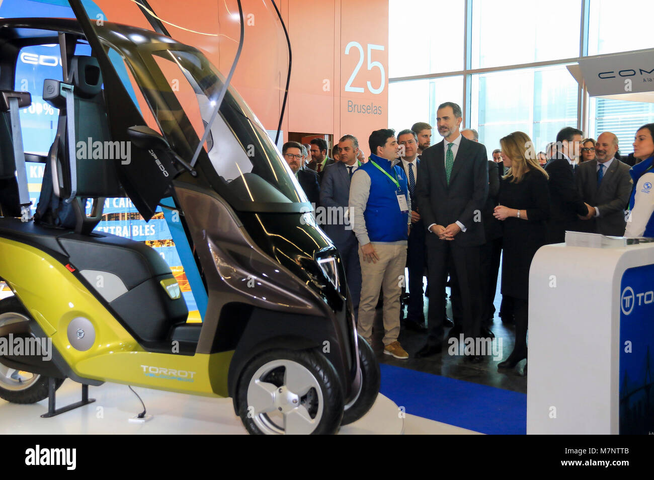 El rey español Felipe VI durante la inauguración de la 1° edición de la semana Digital " Andalucia " en Sevilla el lunes, 12 de marzo de 2018 Crédito: Gtres Información más Comuniación on line, S.L./Alamy Live News Foto de stock