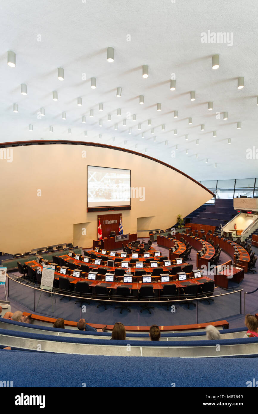 El Consejo de cámaras en Toronto el Nuevo Ayuntamiento donde tienen lugar las reuniones del Consejo de la ciudad. Toronto, Ontario, Canadá. Foto de stock