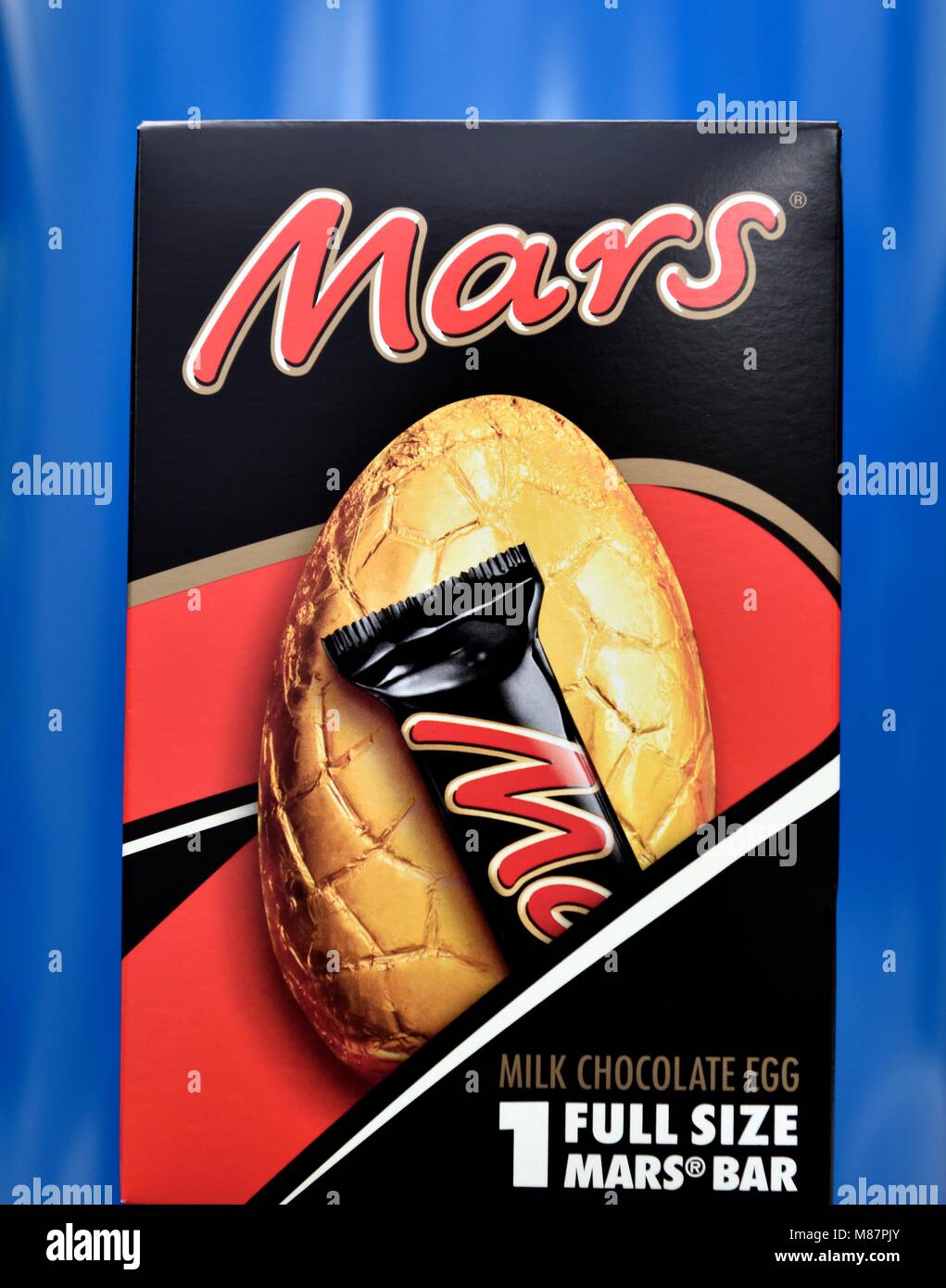Mars Bar del huevo de pascua Fotografía de stock - Alamy