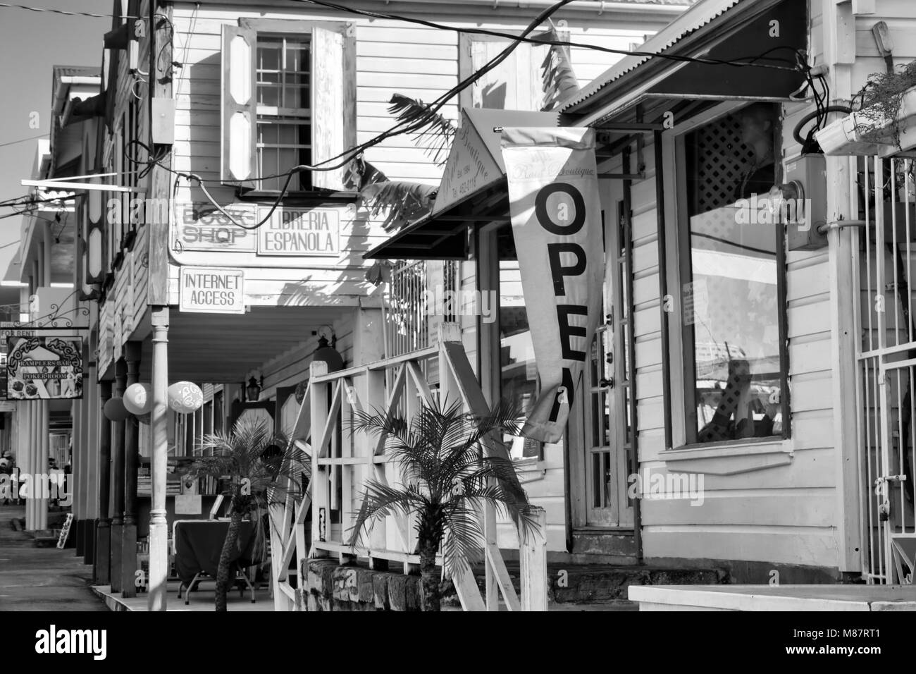 Tiendas en St John's Antigua Foto de stock