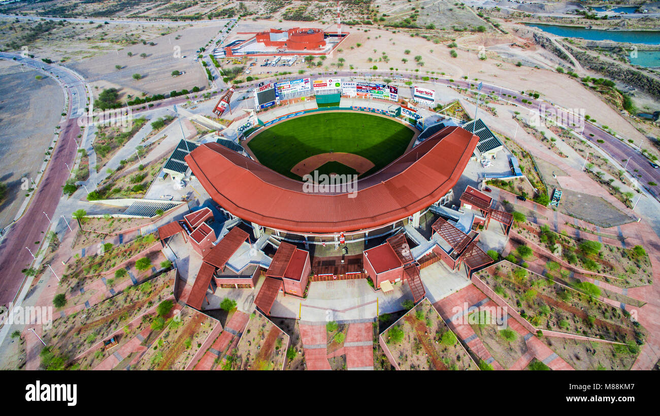 Vista aérea del estadio Sonora y el diamante del campo de juego, hogar del equipo de béisbol de Vista aérea del estadio Sonora y el diamante del campo de juego, hogar del equipo de béisbol de