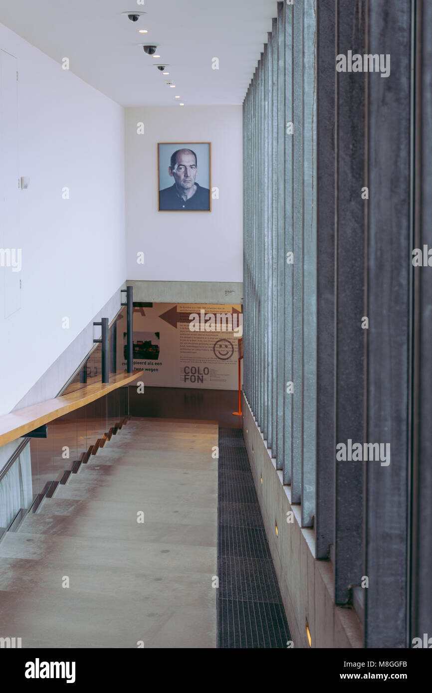 Kunsthal oma rem koolhaas rotterdam fotografías e imágenes de alta