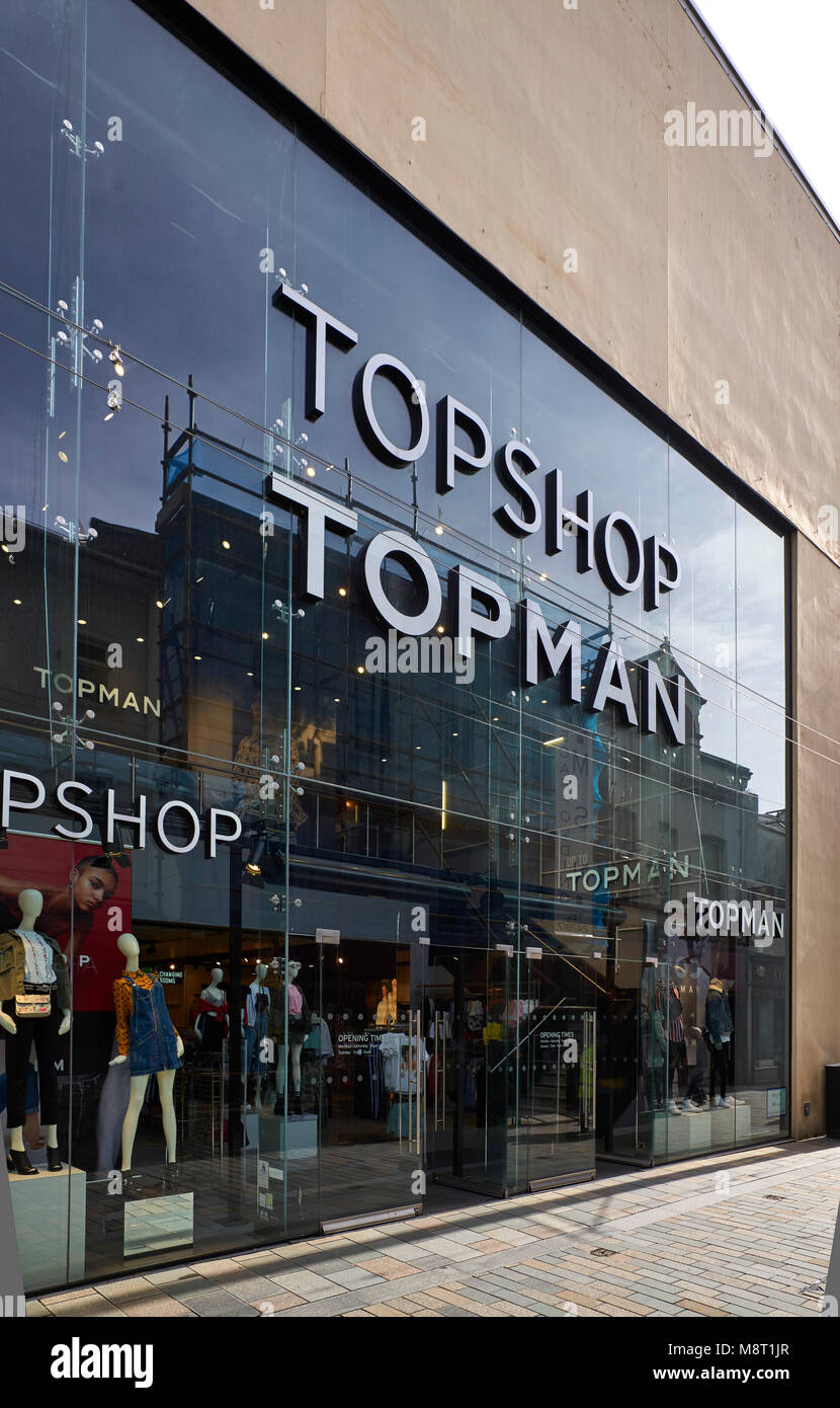 Y Topshop Topman en Strand Street, Douglas, Isle of Man Foto de stock