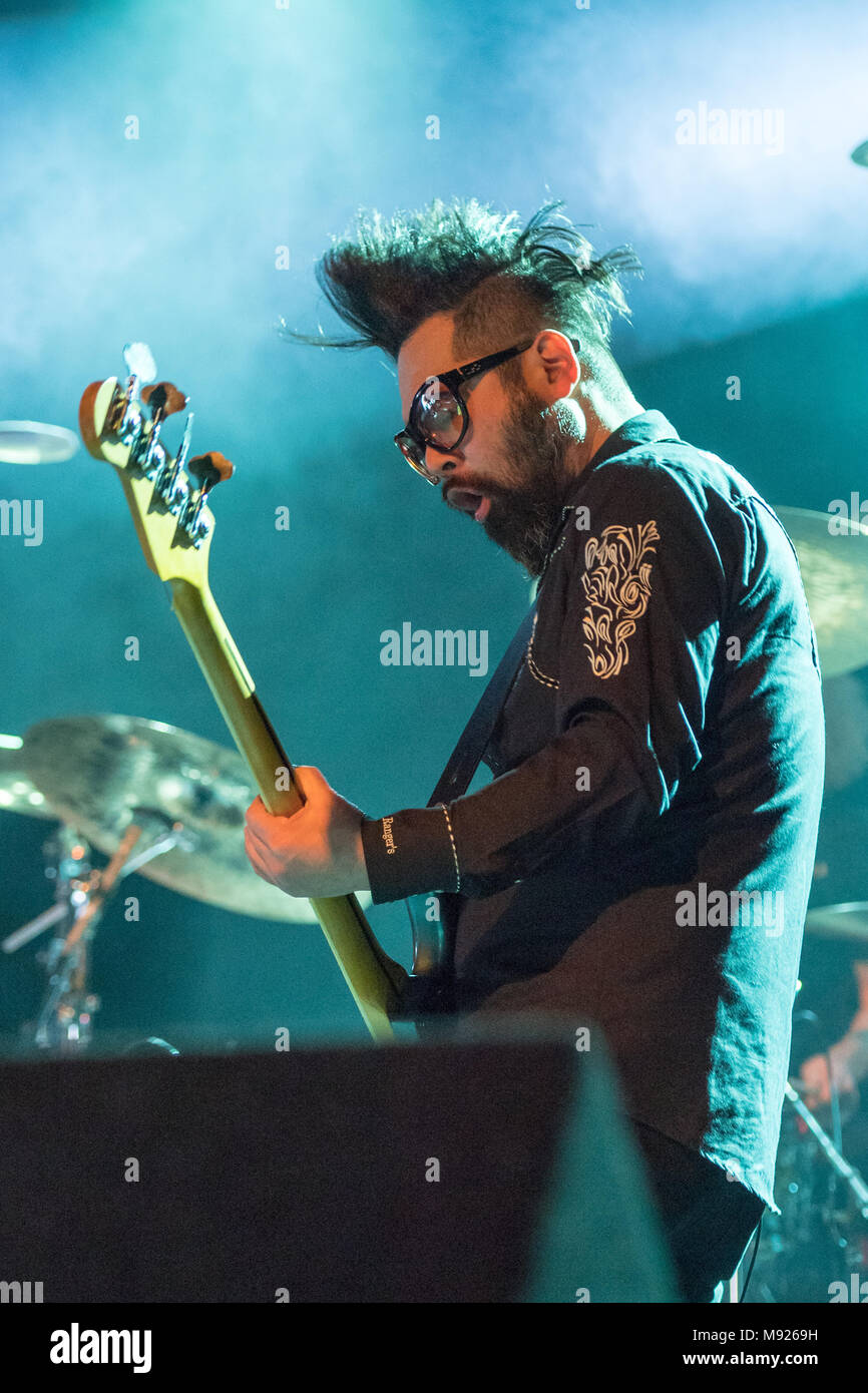 Dublin Irlanda 21 Mar 18 Taka Hirose De Alimentador De Banda De Rock Gales Juega En Dublin El Teatro Olympia Credito Ben Ryan Sopa Images Zuma Alambre Alamy Live News Fotografia De Stock Alamy