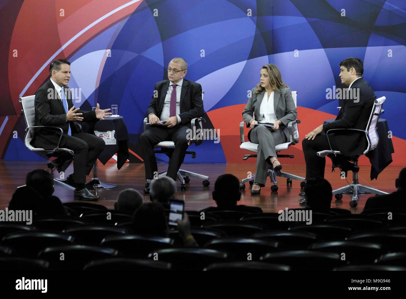 El Candidato Presidencial Por El Partido Restauracion Naciona Prn Fabricio Alvarado L Participa En El Curso