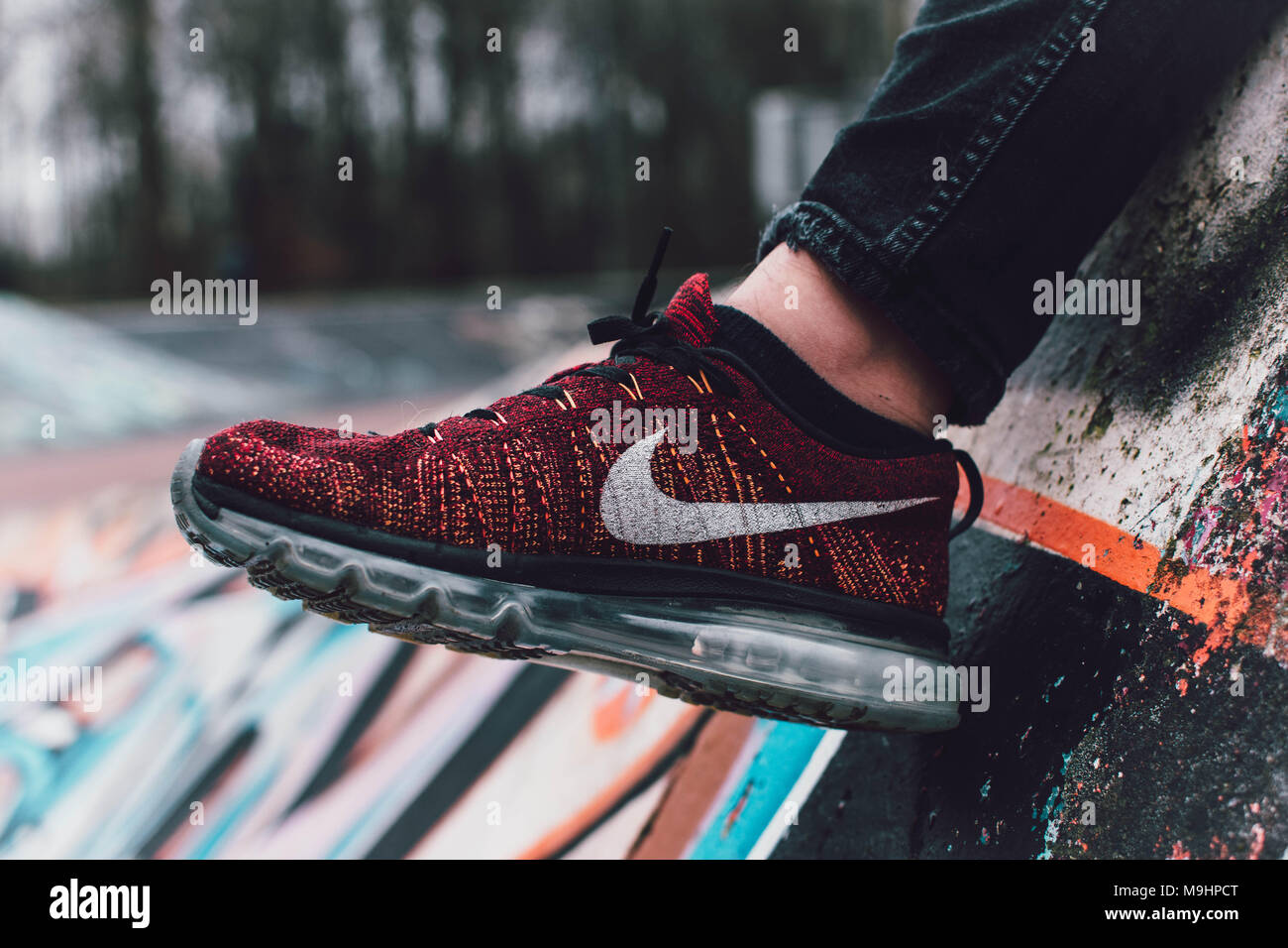 Nike clothes fotografías e imágenes de alta resolución - Alamy