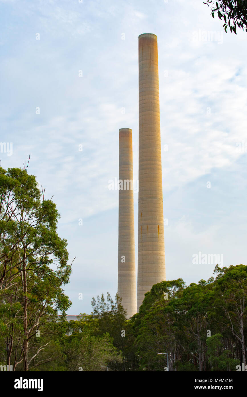 La central eléctrica 2880mw de Eraring, alimentada con carbón, que se alimenta de la red eléctrica de Nueva Gales del Sur, Australia, está prevista para cerrar en 2032 o antes Foto de stock