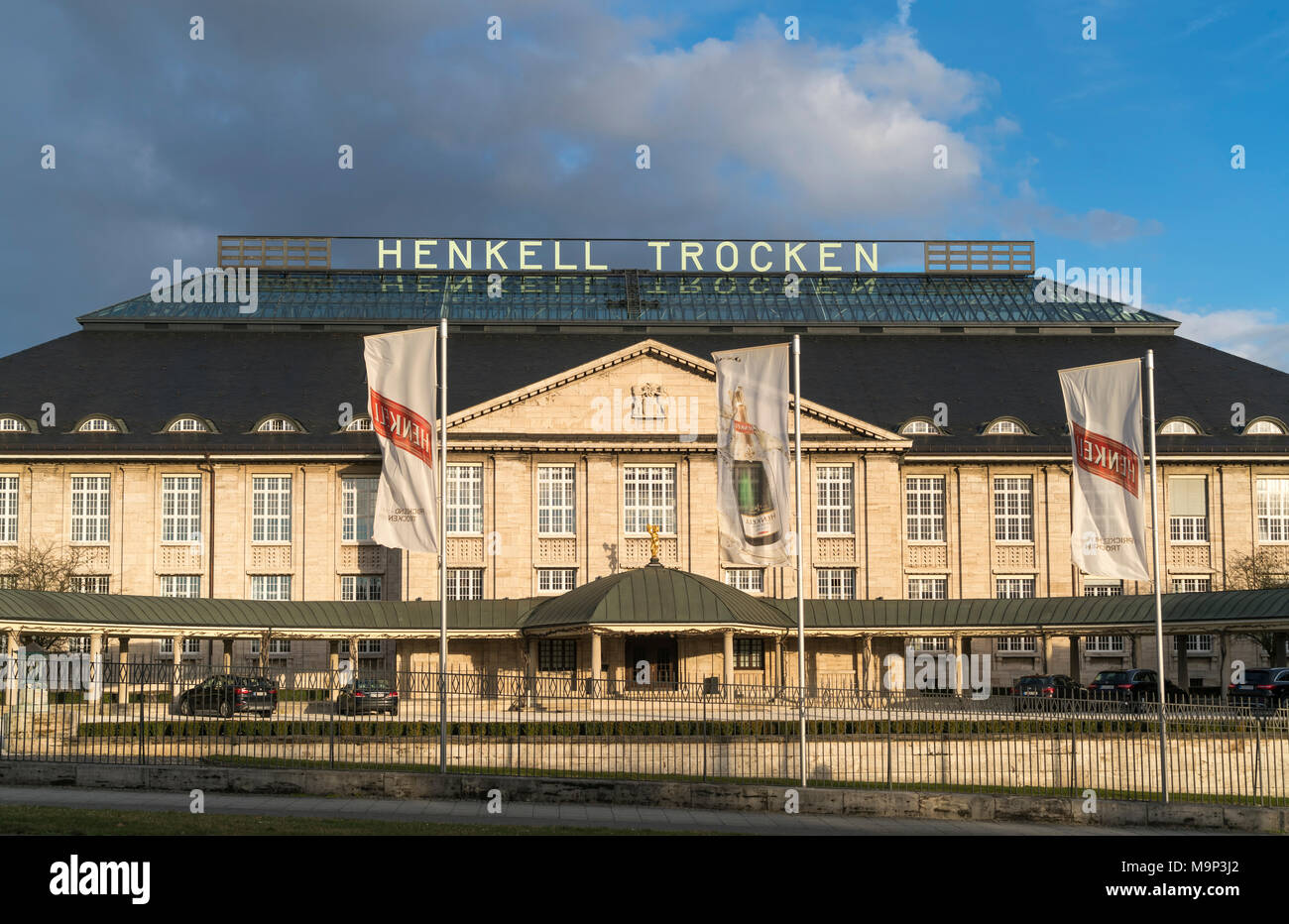 Construcción de Henkell productora de vino espumoso, Wiesbaden, Hesse, Alemania Foto de stock