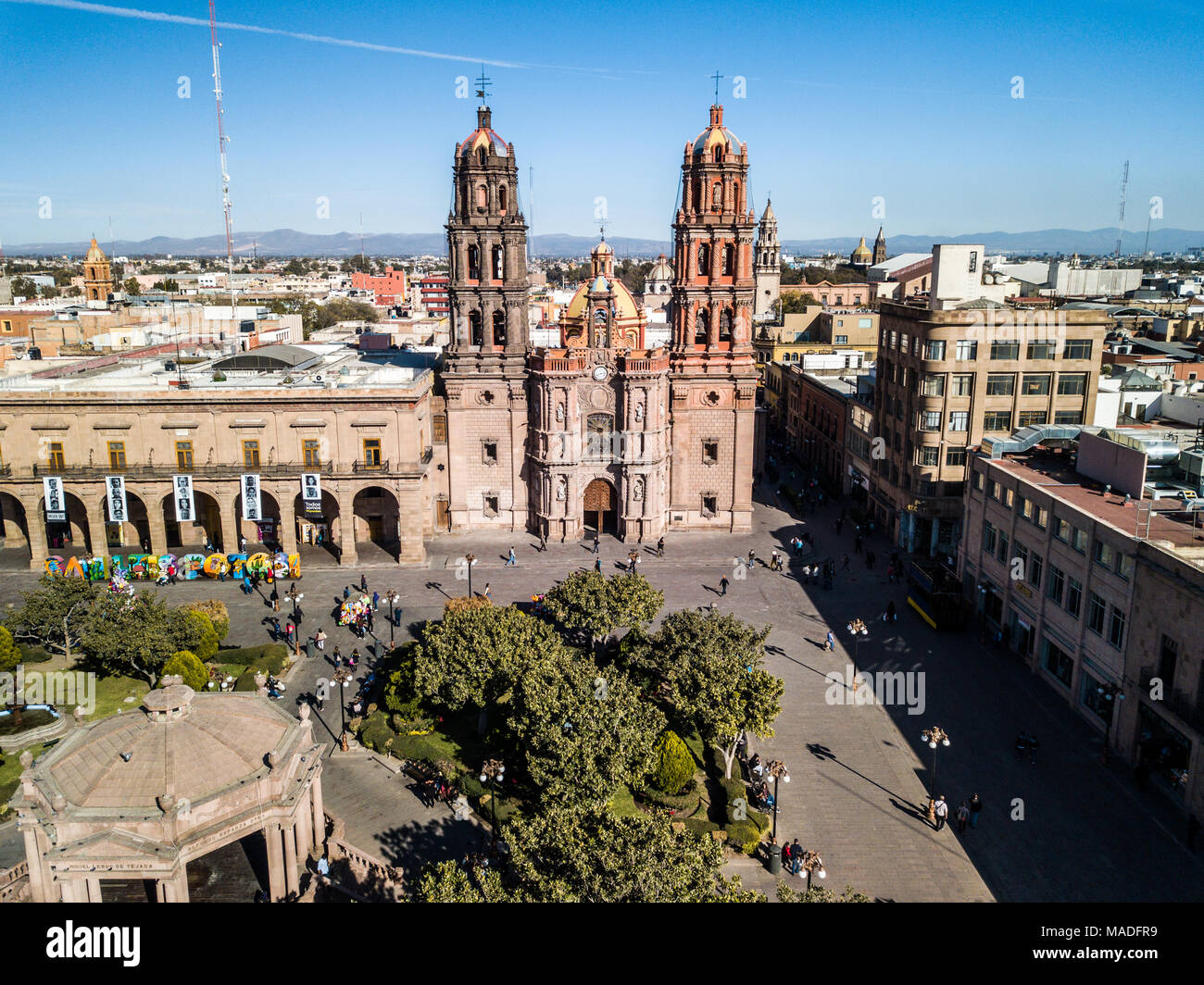 Catedral Metropolitana de San Luis Potosí, Plaza de las armas, San Luis