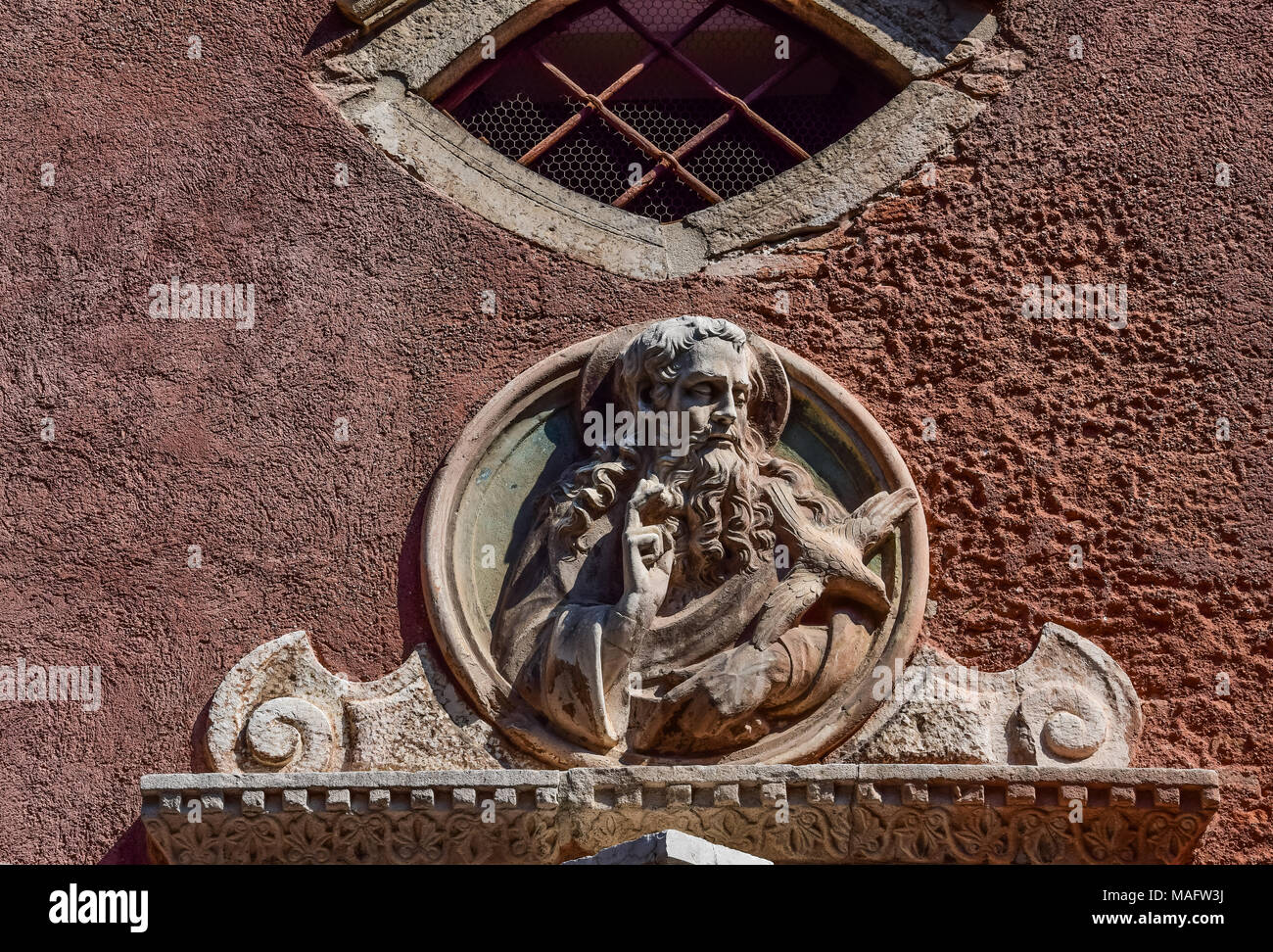 Iglesia de san vidal fotografías e imágenes de alta resolución - Alamy Iglesia de san vidal fotografías e imágenes de alta resolución - Alamy